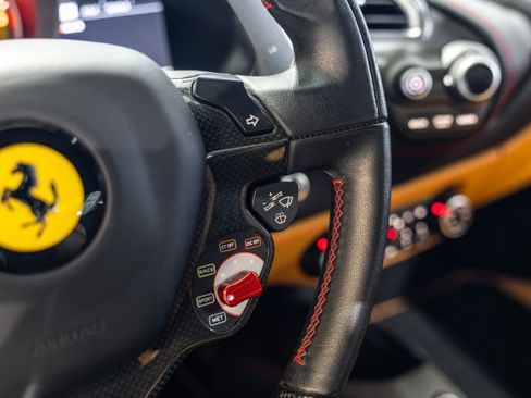 Used 2016 Ferrari 488 GTB RWD image 38