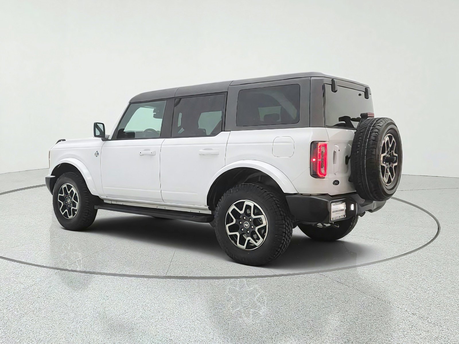 Used 2022 Ford Bronco Outer Banks AWD/4WD image 7