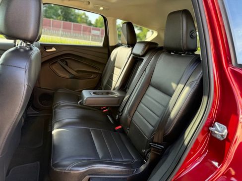 Used 2016 Ford Escape Titanium w/ Equipment Group 301A AWD/4WD image 23