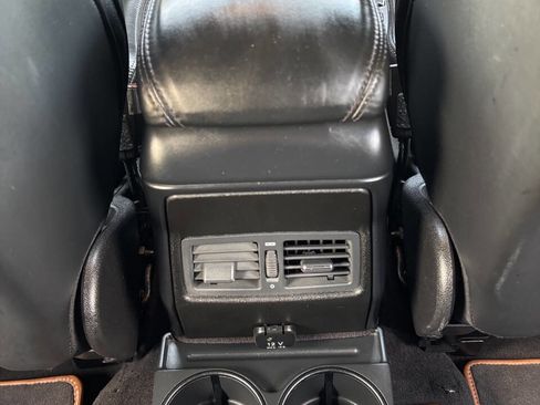 Used 2015 Mercedes-Benz G 63 AMG 4MATIC image 29