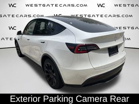Used 2021 Tesla Model Y Long Range AWD/4WD image 10