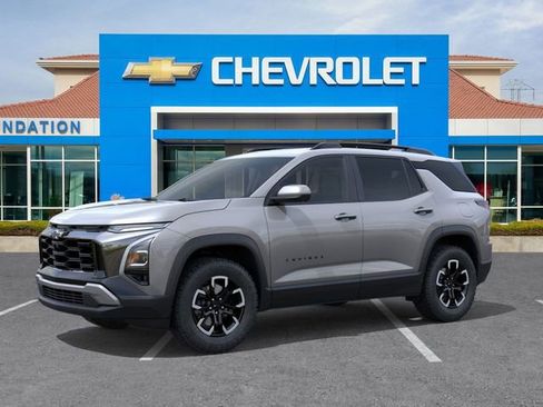 New 2026 Chevrolet Equinox ACTIV image 2