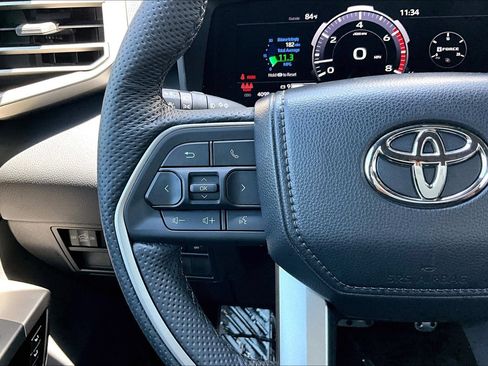 Used 2026 Toyota Tundra Limited w/ TRD Off-Road Package AWD/4WD image 18