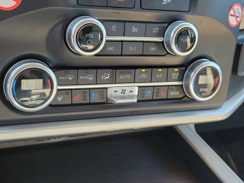 Used 2024 Ford Expedition Max Limited RWD image 28