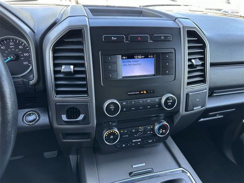 Used 2018 Ford Expedition XLT w/ Cargo Package image 24