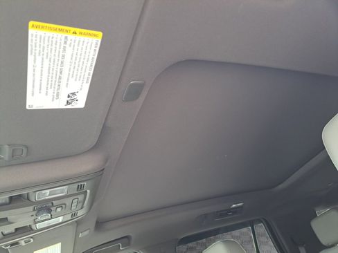 Certified 2023 Chevrolet Tahoe LT w/ LT Signature Plus Package image 10