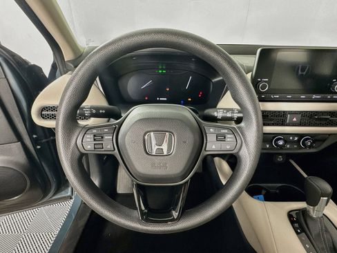 Used 2024 Honda HR-V LX image 13