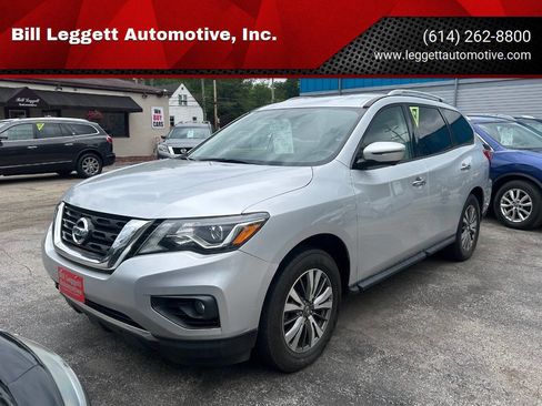 Used 2019 Nissan Pathfinder SL AWD/4WD image 1