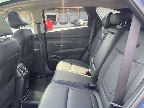 Used 2025 Hyundai Tucson Limited AWD/4WD image 12