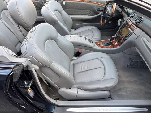 Used 2006 Mercedes-Benz CLK 500 Cabriolet image 29
