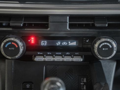 Used 2024 Toyota Tacoma TRD Off-Road AWD/4WD image 25