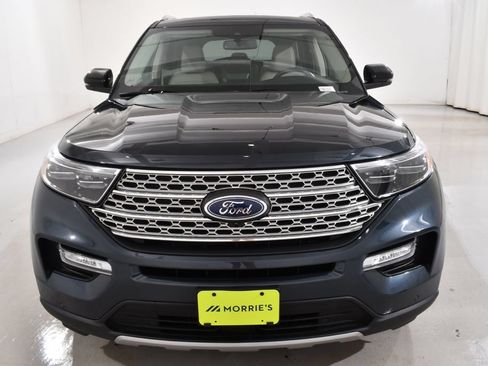 Used 2023 Ford Explorer Limited w/ Limited Technology Package AWD/4WD image 3