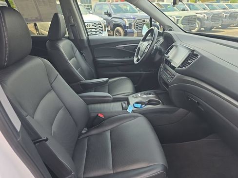 Used 2023 Honda Ridgeline RTL image 11