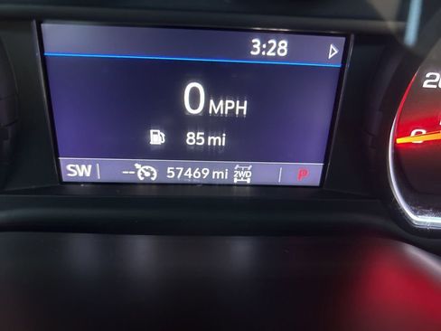 Used 2022 Chevrolet Silverado 2500 LTZ image 34