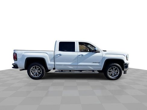 Used 2018 GMC Sierra 1500 SLT w/ SLT Premium Package image 2