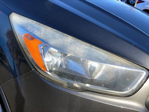 Used 2017 Ford Escape S image 27