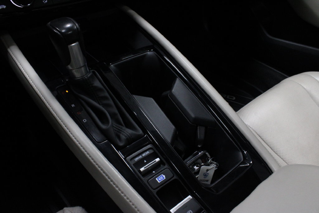 Used 2024 Honda Accord Touring image 30