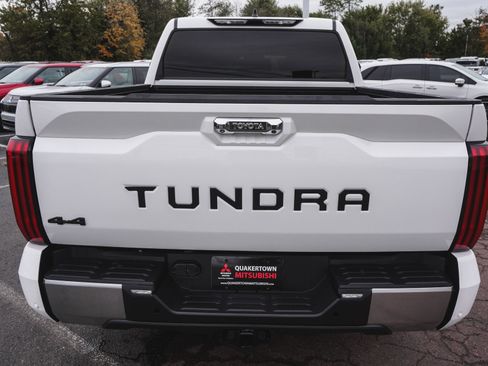 Used 2024 Toyota Tundra Limited image 6