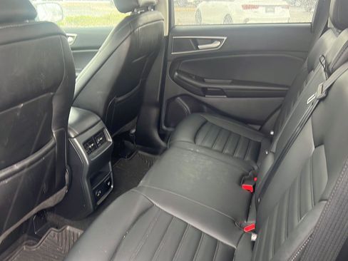 Used 2022 Ford Edge SEL w/ Convenience Package image 12