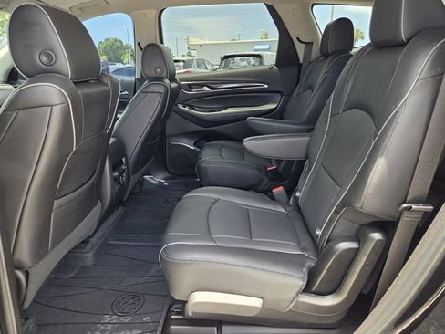 Used 2021 Buick Enclave Avenir w/ Avenir Technology Package FWD image 16