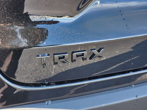 New 2026 Chevrolet Trax RS w/ Sunroof Package image 10