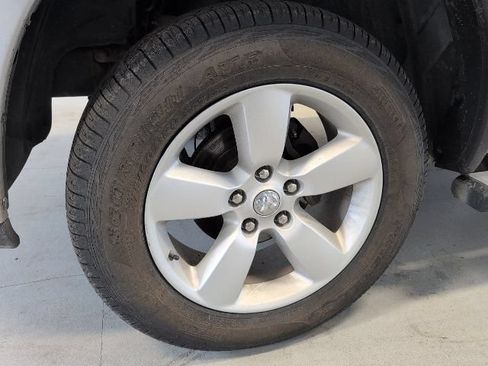 Used 2015 RAM 1500 Express AWD/4WD image 7