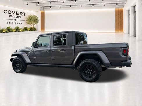 Used 2021 Jeep Gladiator Sport AWD/4WD image 8