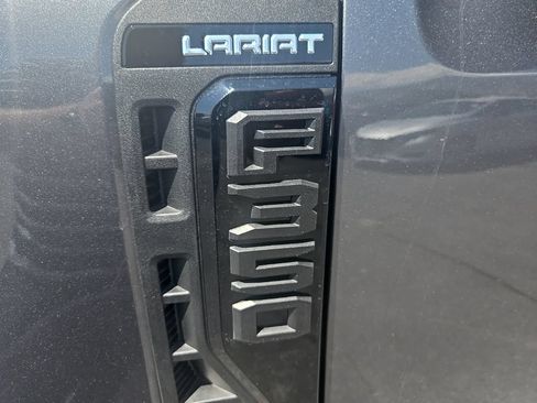 Used 2026 Ford F350 Lariat w/ Black Appearance Package AWD/4WD image 42