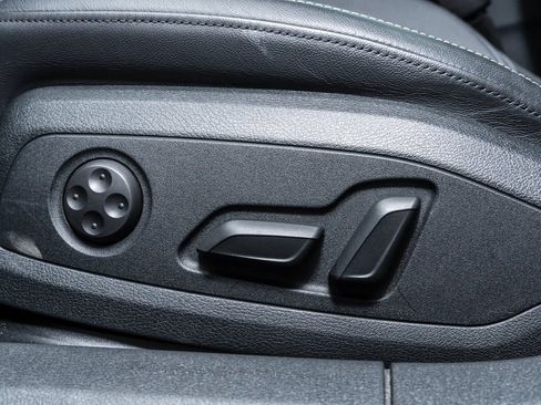 Certified 2025 Audi A4 2.0T Premium w/ Convenience Package image 23