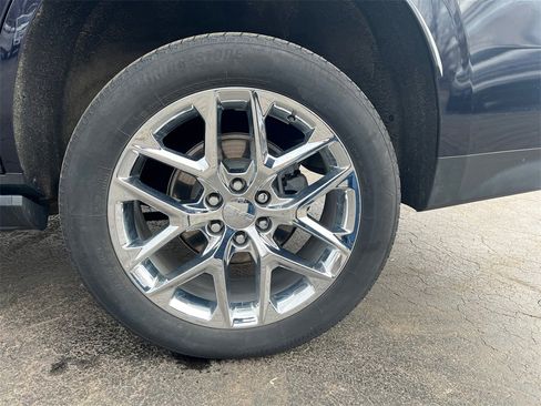 Used 2022 GMC Yukon Denali w/ Denali Premium Package image 41