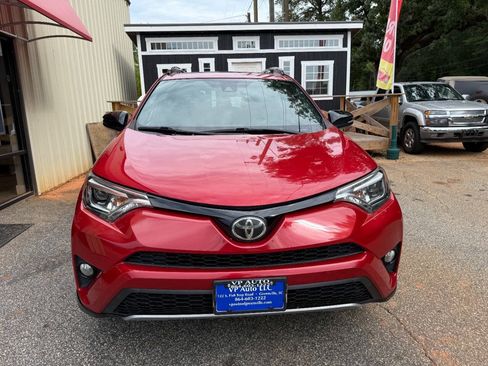 Used 2017 Toyota RAV4 SE w/ Power Extra Value Package AWD/4WD image 2