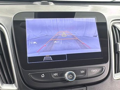 Used 2024 Chevrolet Malibu LT image 23