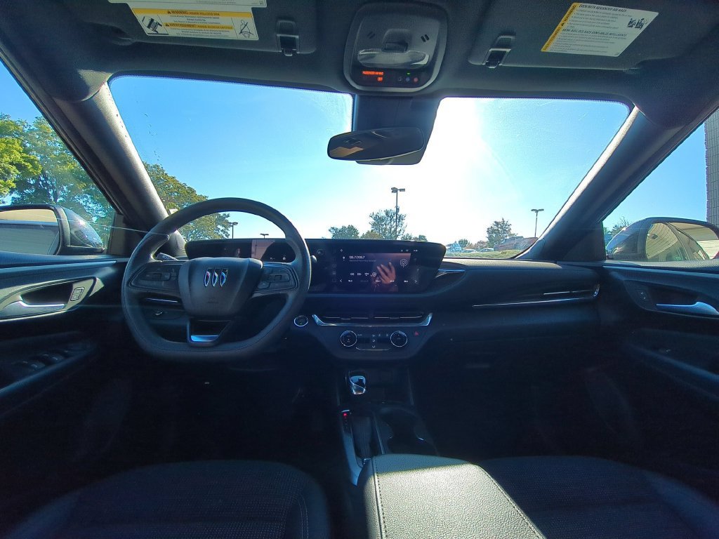 Used 2026 Buick Envista Preferred FWD image 22