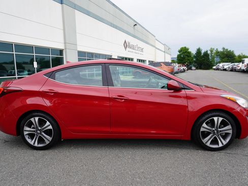 Used 2015 Hyundai Elantra Sport FWD image 8