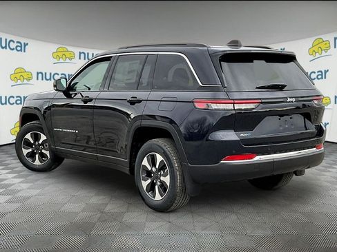 Used 2024 Jeep Grand Cherokee Limited 4xe w/ Luxury Tech Group II AWD/4WD image 5