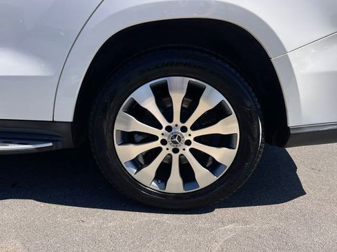 Used 2019 Mercedes-Benz GLS 450 4MATIC image 38