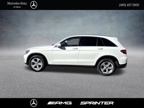 Used 2018 Mercedes-Benz GLC 300 image 2