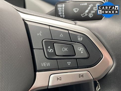 Used 2024 Volkswagen Taos SE image 26