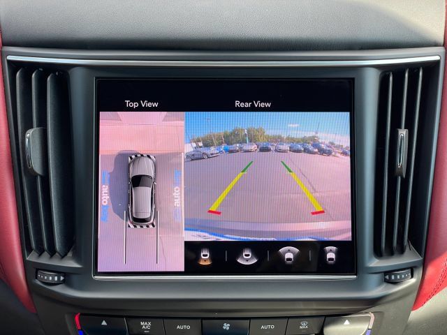 Used 2022 Maserati Levante Trofeo AWD/4WD image 34