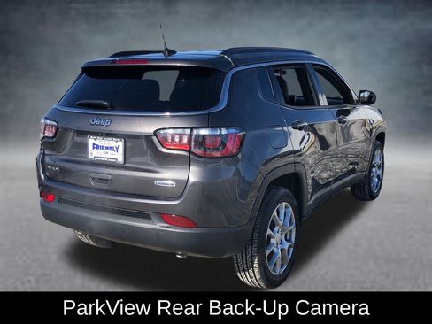 Used 2023 Jeep Compass Latitude image 8
