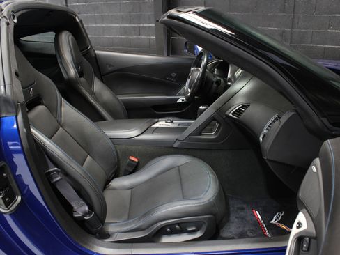 Used 2018 Chevrolet Corvette Grand Sport w/3LT image 43