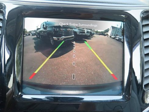 Used 2021 Jeep Cherokee Limited w/ Elite Package FWD image 17