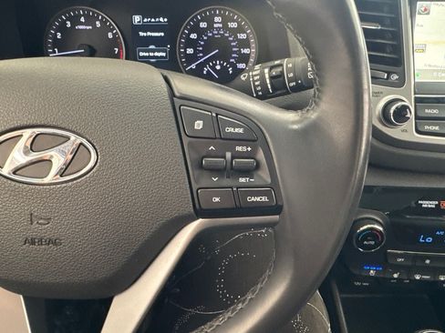 Used 2016 Hyundai Tucson Limited w/ Option Group 03 AWD/4WD image 21