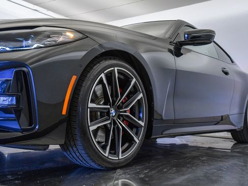 Certified 2023 BMW 430i Coupe w/ M Sport Package image 9