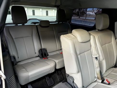 Used 2020 Ford Expedition XLT w/ Equipment Group 202A image 28