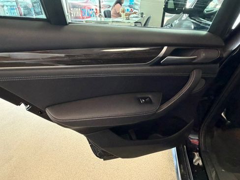 Used 2018 BMW X4 M40i AWD/4WD image 31