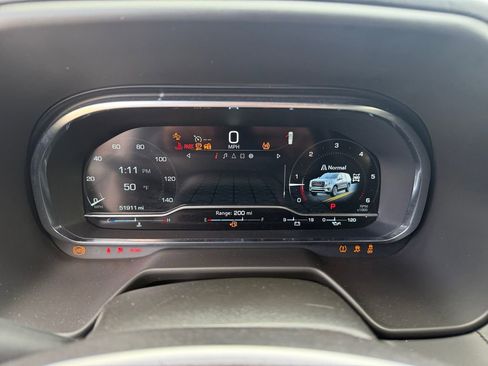 Certified 2024 GMC Yukon SLT AWD/4WD image 16