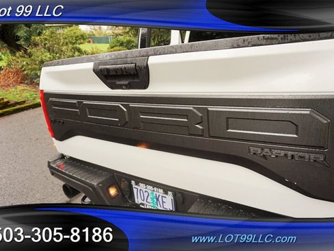 Used 2018 Ford F150 Raptor w/ Equipment Group 801A Mid AWD/4WD image 33
