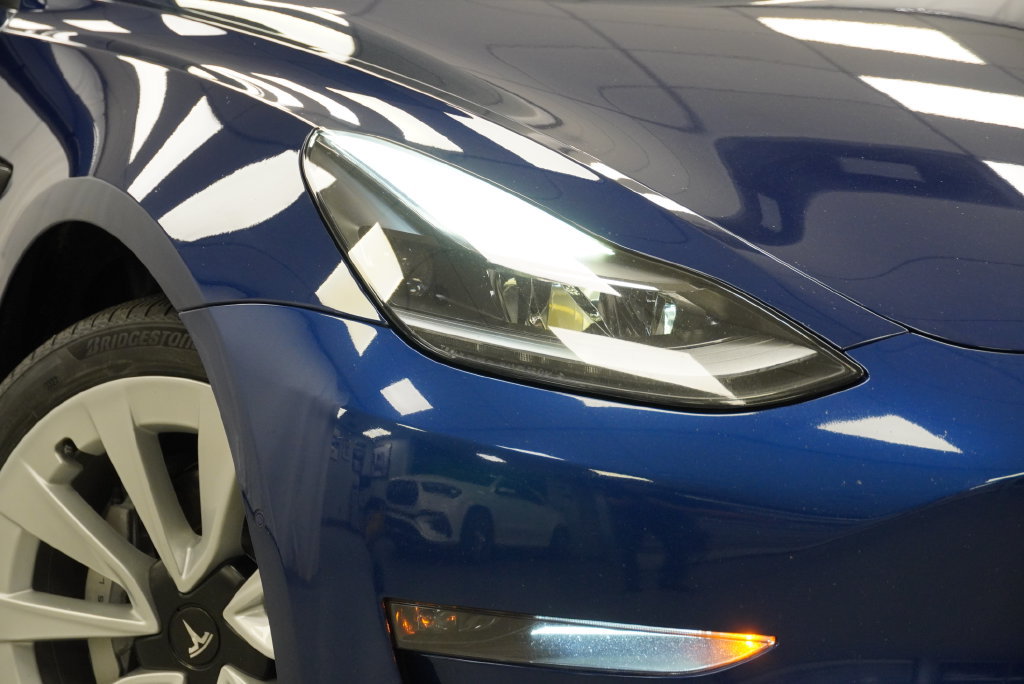 Used 2021 Tesla Model 3 Long Range AWD/4WD image 36