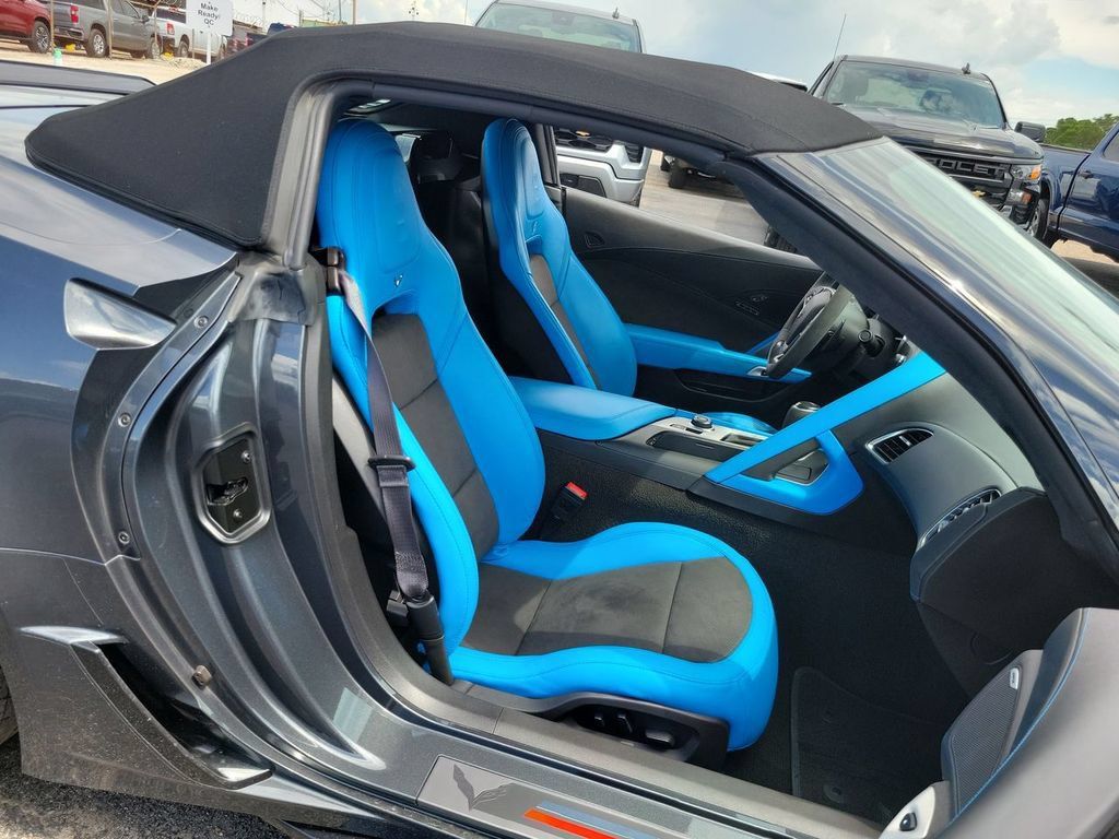 Used 2017 Chevrolet Corvette Grand Sport RWD image 23